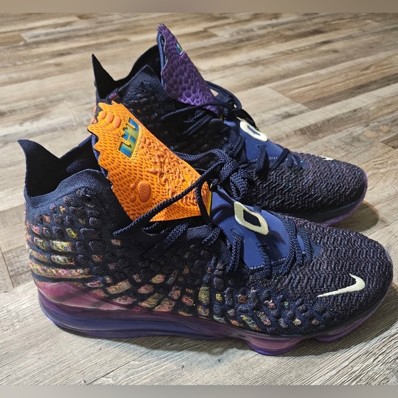 💙Nike Lebron XVII 'Space Jam Monstars' Basketball Shoes CD5050-400 SZ (17)💚 - Picture 6 of 16